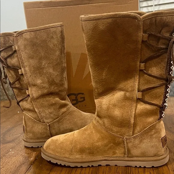 UGG Women's Brown Lace Up Boots - Picture 9 of 11